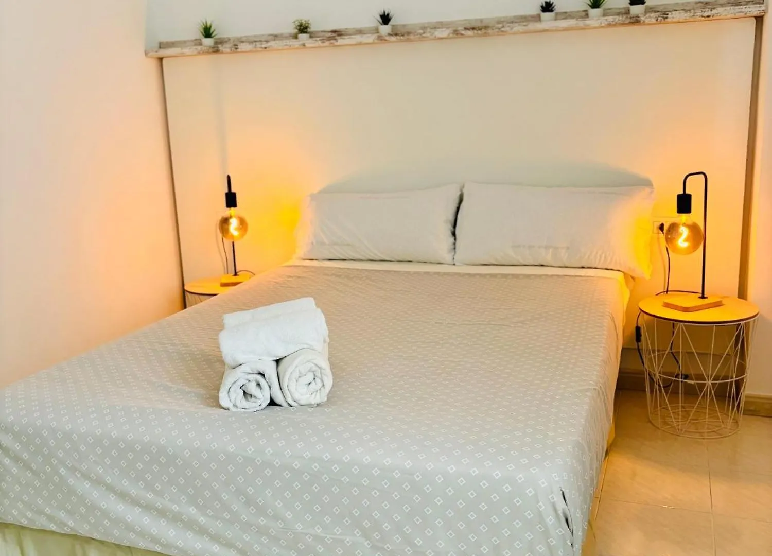 Las Vistas Beach By Agueita Salada Suites Arona